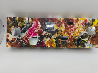 Mirrored pour